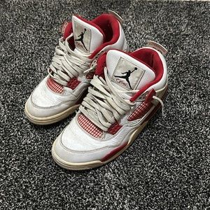 Jordan 4 alternative 89 size 8.5